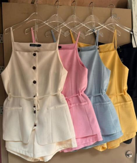 Women's Sleeveless Belted Button Romper